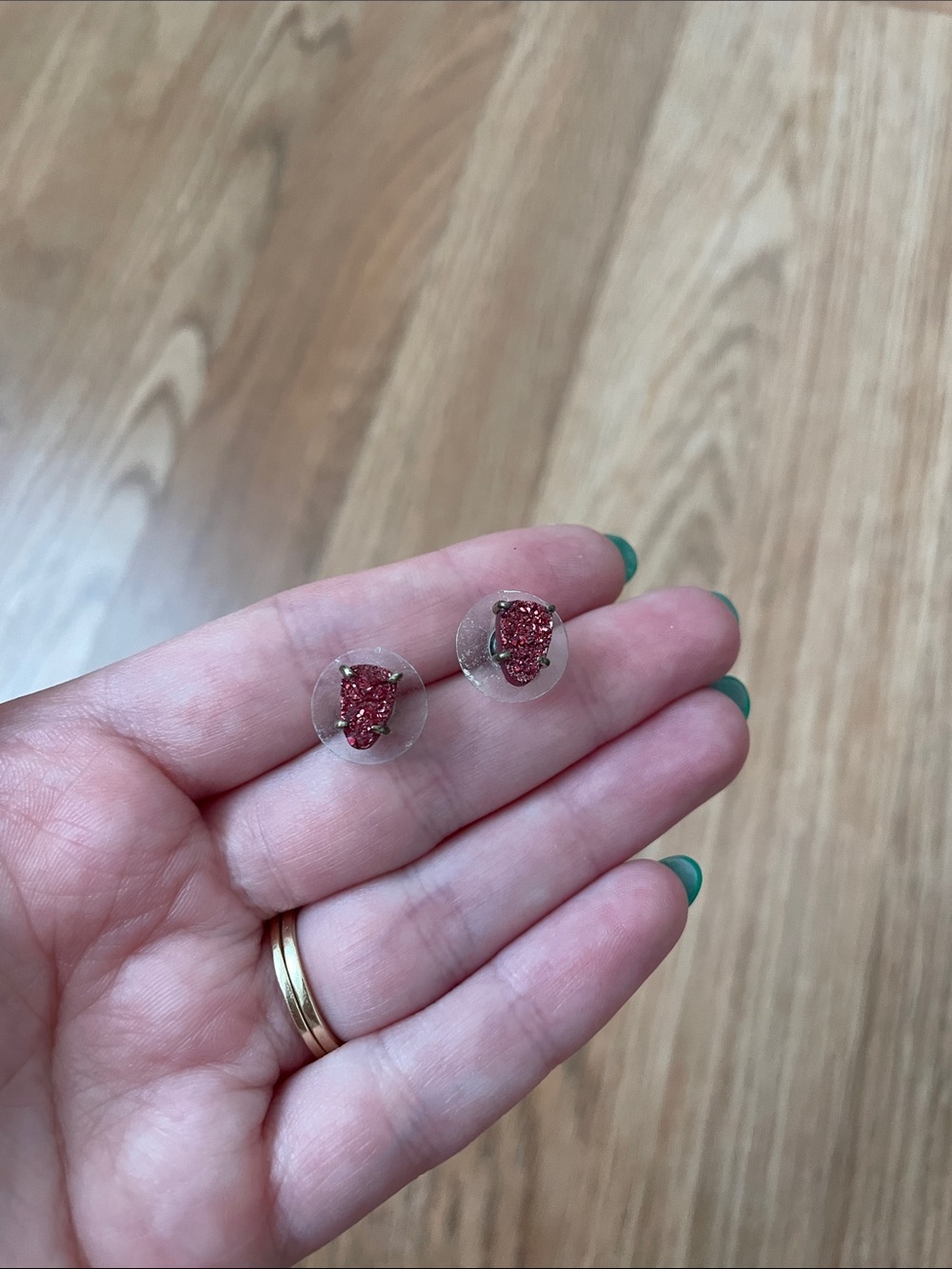 Kendra Scott Red Glitter Druzy Stud Earrings